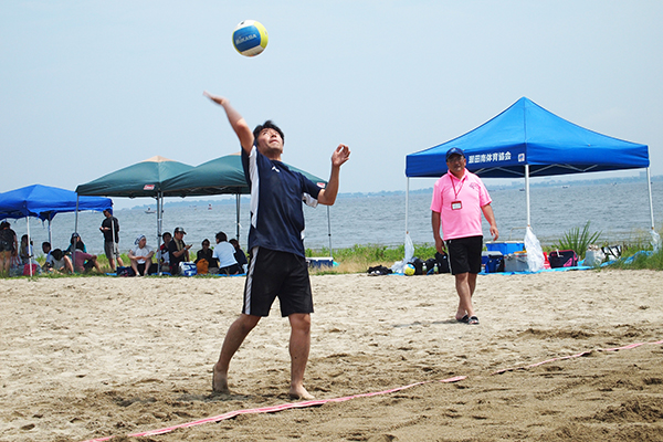 ビーチバレー